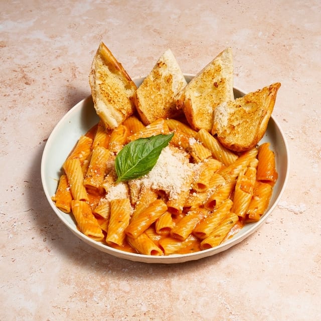 Rigatoni Alla Vodka.